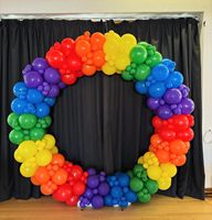 Feile Lot de 60 Ballons Brillants Arc-en-ciel de 12 Pouces Prêts pour l'Hélium Couleurs Vives Jaune Orange Rose Vif Bleu Teal Confettis Mariage