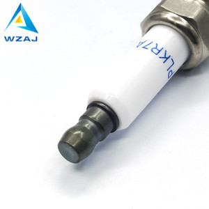 หัวเทียน WZAJ รุ่น PLKR7A แบบอิริเดียม สำหรับเครื่องยนต์เบนซินรถยนต์เมอร์เซเดส-เบนซ์ ซี อี เอส จีแอลเอ จีแอลซี ซีแอลเอ ซีแอลเอส คลาส - Product Image 4