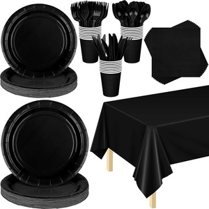 Schwarzes Einweg-Partygeschirr-Set mit Papptellern, Bechern und Besteck für Geburtstag, Halloween, Valentinstag, Neujahr - Product Image 4