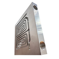 Plaque de refroidissement liquide brasée sous vide en aluminium CNC sur mesure pour usinage, brochage, bloc de refroidissement par eau OEM