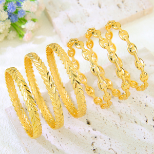 Trendy Lady Brass Jewelry Wholesale Pig Nose <b>Bangles</b> 21k Gold Plated Dubai Luxury Bracelet for Women Party - Product Image 5