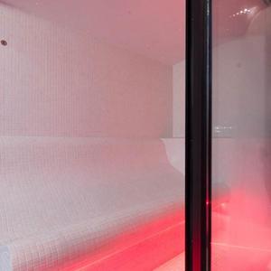 Moderna Cápsula de Relajación para Jardín, <span class=keywords><strong>Sauna</strong></span> Exterior de Lujo y Casa de Hidromasaje, Cabaña de Spa Prefabricada de Madera, Retiro de Bienestar Resistente a la Intemperie - Product Image 3