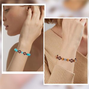 24 шт. Деревянные бусины-кресты, миниатюрные подвески-распятия, коричневые, для изготовления ювелирных изделий, браслетов, серег, ожерелий - Product Image 5