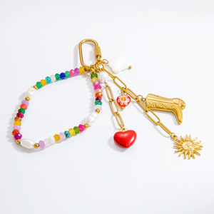 Colgante de Bolso con Cuentas en Forma de Corazón, Imitación de Perla, Cadena Dorada, Accesorio Unisex para Uso Diario - Product Image 4