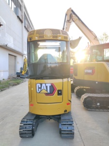 Mini-excavatrice d'occasion de marque CAT, modèle CAT302, pour la construction, en bon état, petite pelle - Product Image 6
