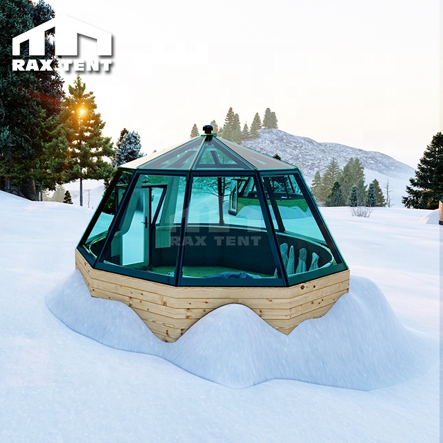 Tente RAX 5M en verre Igloo Aurora Dome en finlande station arctique