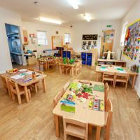 Ensemble table et chaise ergonomiques pour tout-petits, en bois massif, pour salle de classe préscolaire, bureau d'activités, bureau d'apprentissage, hauteur réglable, pour enfants