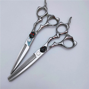 Ciseaux à cheveux personnalisables 6,0 pouces, en acier inoxydable, pour démêlage, pour droitiers, usage professionnel, tête droite - Product Image 1