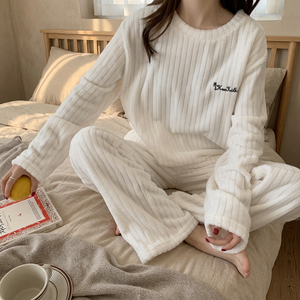 Winter Oversized Flannel Pullover Hoodie One Size Fits All Women & Men Long Sleeve Giant TV <b>Blanket</b> Style Sleepwear - Product Image 3