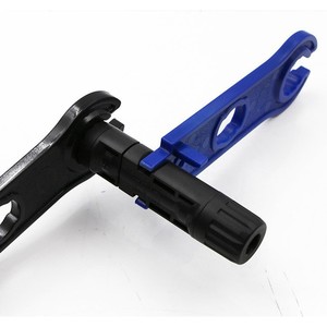 Llave para Conectores Fotovoltaicos, Ajustable, con Mordazas Dentadas, de ABS, Grado Industrial, Herramienta para Desmontar Cables de Paneles Solares - Product Image 1