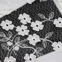 Korset Seksi Wanita Atasan Bordir Bunga Renda Pakaian Dalam Pembentuk Tubuh Bernapas dan Nyaman Bra Suspender Kecil