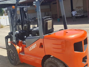 Maquinaria de logística de alta productividad Carretilla elevadora 3Ton LG30DT Carretilla elevadora pequeña en entornos interiores y exteriores - Product Image 5