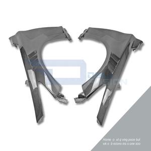 Guardabarros de Fibra de Carbono Tipo DLF para Infiniti Q50 V37 2014-2017 - Product Image 3