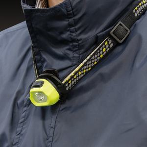 Lampe frontale LED mini 14 lumens, faisceau réglable, inclinaison à 90°, étanche, fonctionne sur piles, autonomie 8-16h, portable - Vente en gros usine - Product Image 4