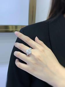 แหวนเพชรทรงกลมหรูหรา ฝังเพชรแล็บโกรว์ ตัวเรือนทองคำแท้ 14K 18K แบบแยกส่วน ประดับเพชรแบบพาเว่ สำหรับงานหมั้น สีขาว สีเหลือง สีโรสโกลด์ - Product Image 3