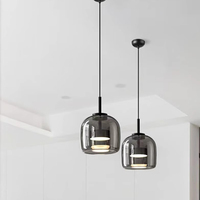 Lustre de lit moderne et créatif en aluminium VH pour chambre à coucher avec abat-jour en verre pour hôtel et cuisine Lumière LED à trois couleurs de petite taille