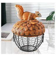 Harz-Airbrush-Fashion-Eichhörnchen-Aufbewahrungskorb-Ornament