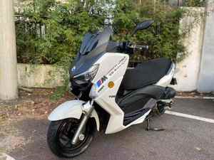 Motocicleta Usada 1BMW Majest T9 Ship King Monocilíndrica EFI 150cc (>80km/h) Conocida como Sofá Grande Móvil Chila - Product Image 4