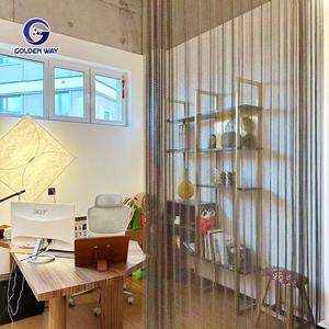 Décorations en aluminium, rideau en <span class=keywords><strong>maille</strong></span> <span class=keywords><strong>de</strong></span> fil tissé, rideau en chaîne métallique pour <span class=keywords><strong>café</strong></span> - Product Image 1
