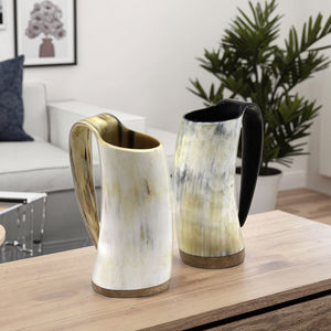 Taza de Cuerno de Búfalo Hecha a Mano, Gran Venta |   Decoración del Hogar Natural y Ecológica de Estilo Animal Pulido - Product Image 1