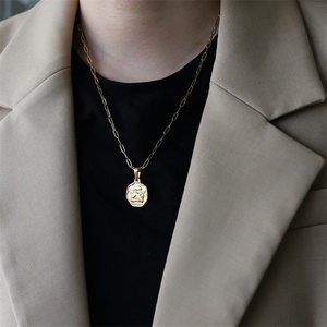 Collar de Cadena con Colgante Irregular de Acero Inoxidable Chapado en Oro, con Dije de Ángel Cupido, para Aniversario, Gran Venta - Product Image 3