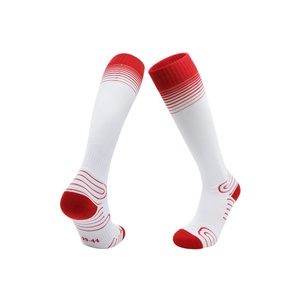 Wholesale Premium Quality Cotton Crew Men's Sport <b>Socks</b> Custom Jacquard Logo Terry <b>Socks</b> Bottom Position <b>Black</b> Color for Spring - Product Image 3