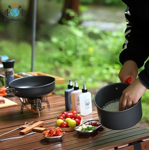 Juego de Ollas y Sartenes Portátiles de Aleación de Aluminio para Acampar al Aire Libre, con Bolsa de Almacenamiento para Estufa de Gas - Product Image 2