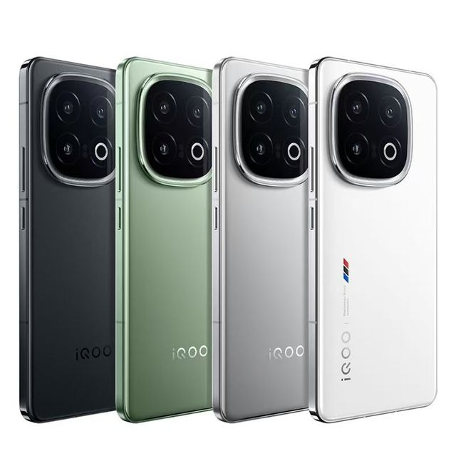 New Arrival IQOO 13 5G Android Smartphone 6.8" OLED 144Hz Display 6000mAh Battery 120W Quick Charge for Gaming Enthusiasts