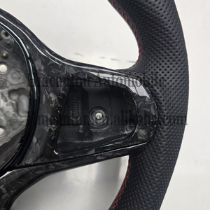 Volante Deportivo de Fibra de Carbono Forjado con Franja Roja Superior para BMW Serie G, M3 G20 G30 G80 M4 G82 M5 CS - Product Image 6