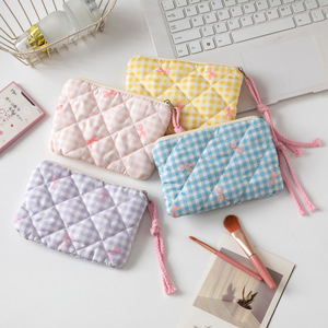 WAALUU Graziosa Borsa Portamonete <span class=keywords><strong>Trapuntata</strong></span> Imbottita, Mini Pochette Portatile da Viaggio per Rossetto, Borsa Cosmetica, Porta Carte, Borsa Contenitore <span class=keywords><strong>Trapuntata</strong></span> - Product Image 4
