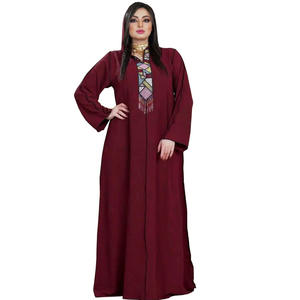 AB215 Jalabiya Araba con Cappuccio e Perline Fatte a Mano per Donne Musulmane del Medio Oriente, Abito di Dubai - Product Image 5