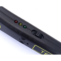 Détecteur de métaux portatif, scanner de sécurité, haute sensibilité, étanche IP68, alarme sonore et vibratoire pour les contrôles de sécurité à l'aéroport et à l'école