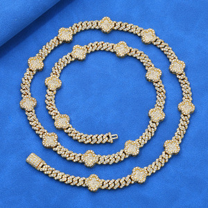 สร้อยคิวบันฮิปฮอปเกรดพรีเมียมประดับเพชรโมอิสซาไนต์ เงินแท้ 925 สร้อยคิวบันแบบไมอามี่สั่งทำพิเศษ ผ่านการทดสอบ VVS1 GRA - Product Image 3