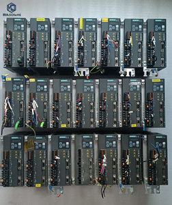 ไดรฟ์ 6SL3210-5FB10-8UF0 ตัวขับมอเตอร์ AC ตัวควบคุมอุตสาหกรรม แอมพลิฟายเออร์ควบคุมการเคลื่อนที่ความเร็วสูง - Product Image 1