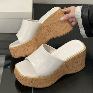 2025 Summer Beach Outdoor <b>White</b> Wooden Soft Sandals High <b>Heel</b> for Slippers with Thick Bottom Fashion Trend Anti-Slippery - Product Image 1