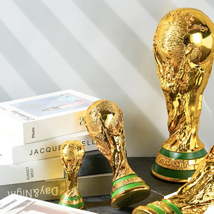 Trofeo de Resina Hecho a Mano en Qatar, Ecológico, Modelo de Decoración Conmemorativa para Fanáticos del Fútbol, Hecho en <span class=keywords><strong>China</strong></span>, Regalos para Ferias Comerciales - Product Image 4