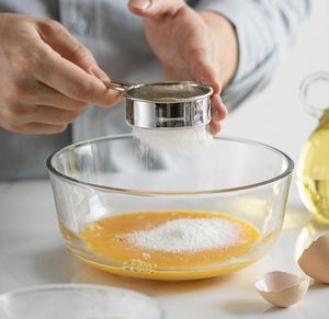 Passoires en acier inoxydable de qualité alimentaire à mailles fines pour la cuisine domestique, les cocktails, le thé, le café, les jus et les aliments - Product Image 4