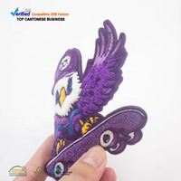Fabricant de badges en chenille thermocollants écologiques, logo brodé personnalisé pour serviettes, patchs souples à appliquer pour sweats à capuche