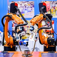 Bras robotisé KUKA KR5 R1400 de haute précision avec positionneur de soudage pour la soudure de tôles