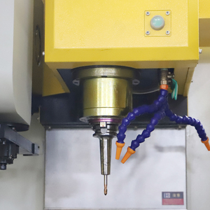 Centro de Mecanizado Vertical CNC de 5 Ejes Kerui Meike VMC650, Control GSK, Husillo BT40, Cambiador Automático de Herramientas de un Solo Husillo, 24 Herramientas - Product Image 2