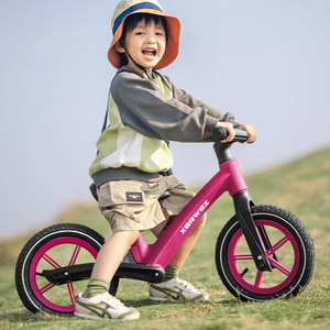 Vélo d'équilibre Xerwei pour enfants, 10 pouces, sans pédales, pour les âges 3-8 ans, type standard, cadre en nylon - Product Image 3
