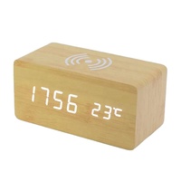 Houten Digitale Led Wekker Met Draadloze Telefoon Opladen Tafel Klok Relatiegeschenk Logo Custom New Design Desktop Klok