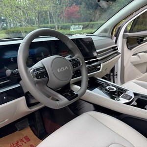 Kia Sportage 2025 1.5 T 2WD Édition Premium SUV Essence Automatique Caméra Panoramique 360° Voitures d'occasion Kia Sportage SUV - Product Image 5