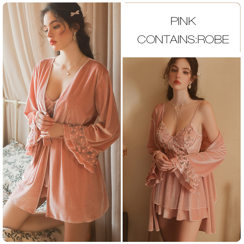 pink-C5240 robe