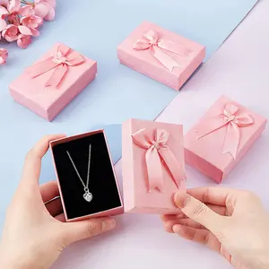 Boîte-cadeau en carton 50 pièces, boîtes d'emballage cadeau rose, à bijoux avec tampon éponge et nœud de ruban, pour bijoux la saint-valentin