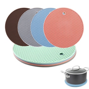 1 PCS Pot Holders For Kitchen - Sea Grass Conch Silicone Heat Resistant Hanging Loop Non Slip Oven Hot Pads Potholders Decor Baking Cooking