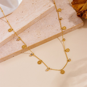 Dainty Multi Charms <span class=keywords><strong>collana</strong></span> gioielli in acciaio inox 18K <span class=keywords><strong>oro</strong></span> trifoglio cuore stella occhi <span class=keywords><strong>luna</strong></span> ciondoli con <span class=keywords><strong>collana</strong></span> di zirconi per le donne - Product Image 3