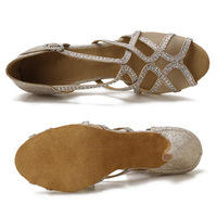 Chaussures de danse de salon/latine pour femmes, ornées de diamants, à talons hauts, à découpes tendance, semelle en daim, chaussures d'intérieur à semelle souple