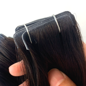 Extensions de Cheveux Russes Invisibles à <span class=keywords><strong>Bande</strong></span> <span class=keywords><strong>Adhésive</strong></span> Double Tirage Gros Blonds Humains Double Face Remy à Ruban - Product Image 3