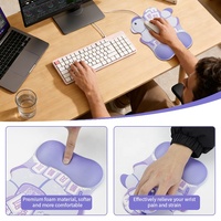 Tapis de souris de jeu en mousse à mémoire de forme personnalisé avec cheval de dessin animé violet, avec repose-poignet, antidérapant, anti-rayures, 235x220mm